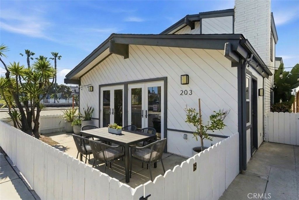 Photo of 203 Cedar Street #A &amp; B, Newport Beach, CA 92663 (MLS # NP26063265)