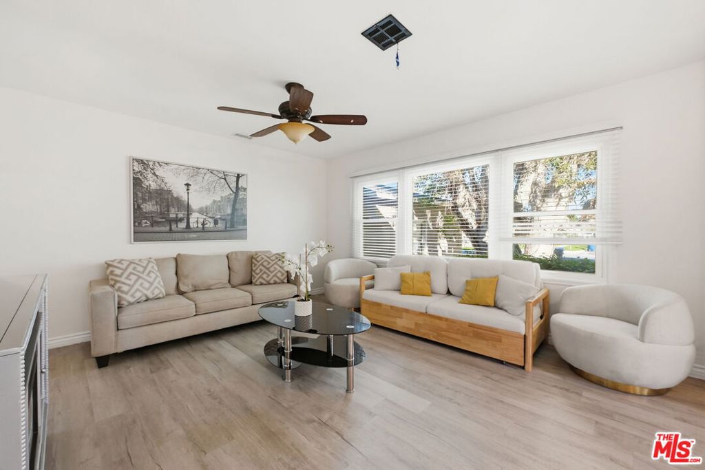 15381 Pacific Street