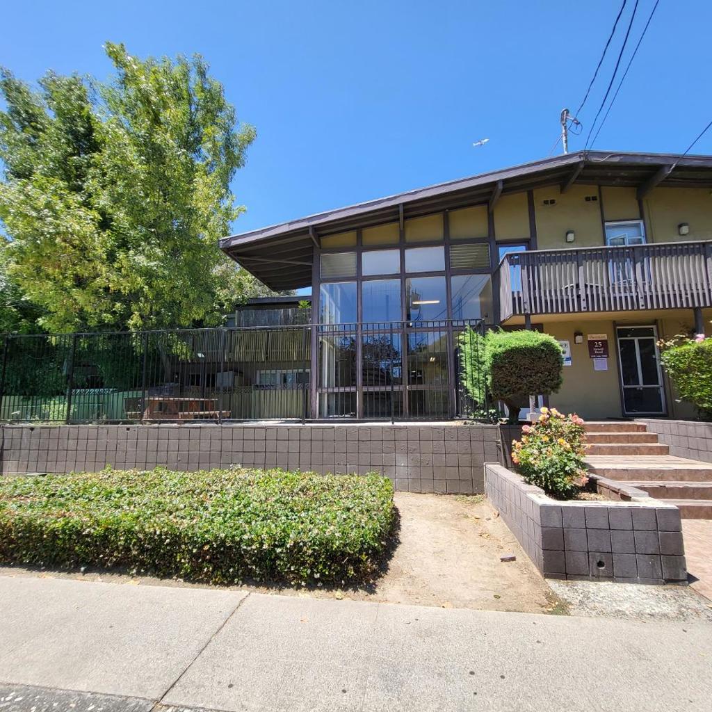 25 Newell Road