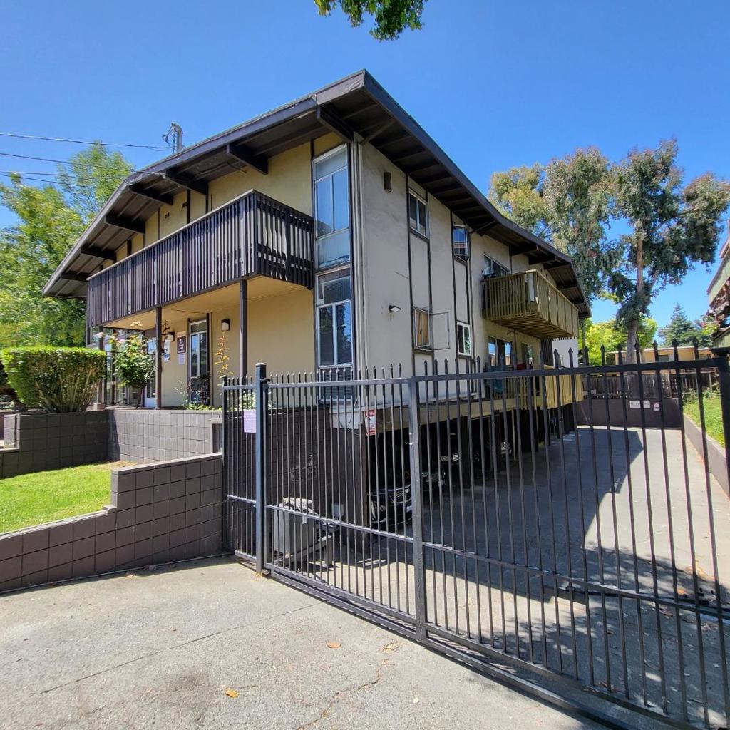 25 Newell Road
