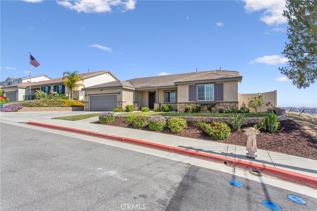 402 Buena Mesa Dr