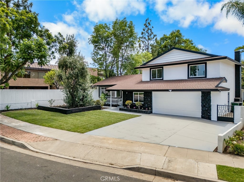 1430 N Harding Street