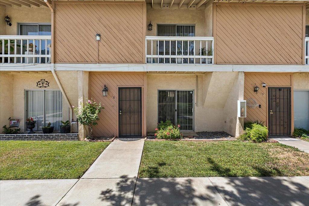 16465 Green Tree Boulevard 18