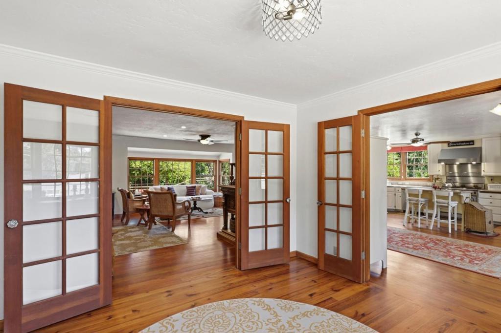 135 Rancho Rio Avenue