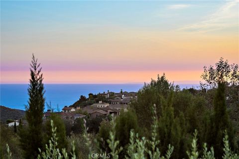 Tiny photo for 6 Canyon Peak, Newport Coast, CA 92657 (MLS # OC25256336)