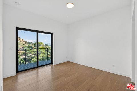 Tiny photo for 8366 Hillcroft Drive, West Hills, CA 91304 (MLS # 25627193)