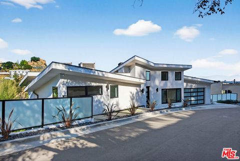 Tiny photo for 8366 Hillcroft Drive, West Hills, CA 91304 (MLS # 25627193)