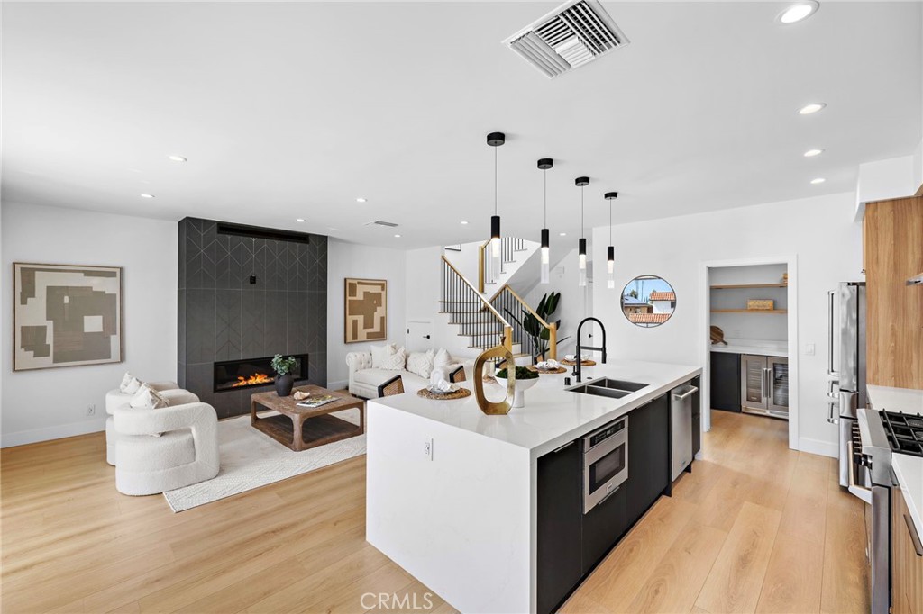CUS - Residential Lease