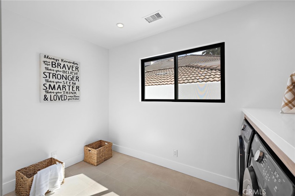 CUS - Residential Lease
