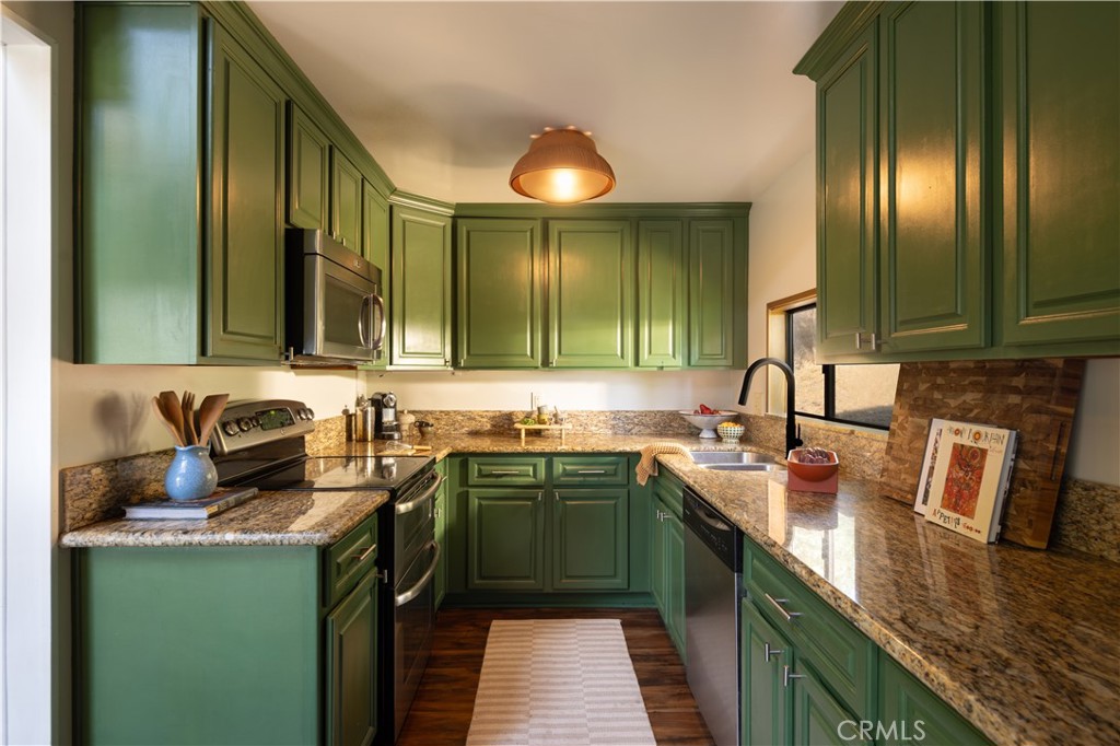 Crestline (CRES) - Residential