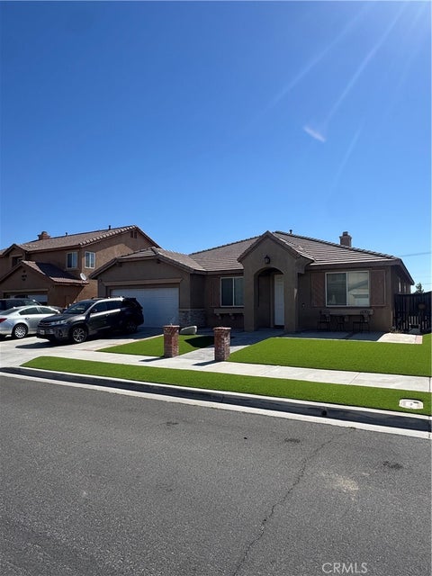 Photo of 8683 Bridgeport AVE, Hesperia, CA 92344 (MLS # CV26098750)