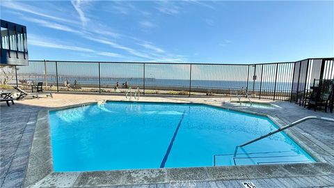 Tiny photo for 350 Paseo De Playa #113, Ventura, CA 93001 (MLS # CV25243927)