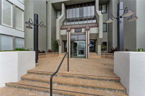 Tiny photo for 350 Paseo De Playa #113, Ventura, CA 93001 (MLS # CV25243927)