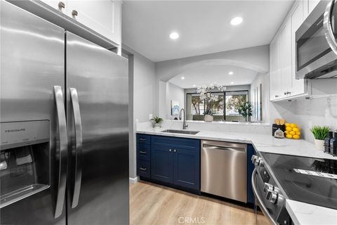 Tiny photo for 350 Paseo De Playa #113, Ventura, CA 93001 (MLS # CV25243927)