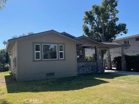 Photo of 420 N Mentor AVE, Pasadena, CA 91106 (MLS # AR26128972)