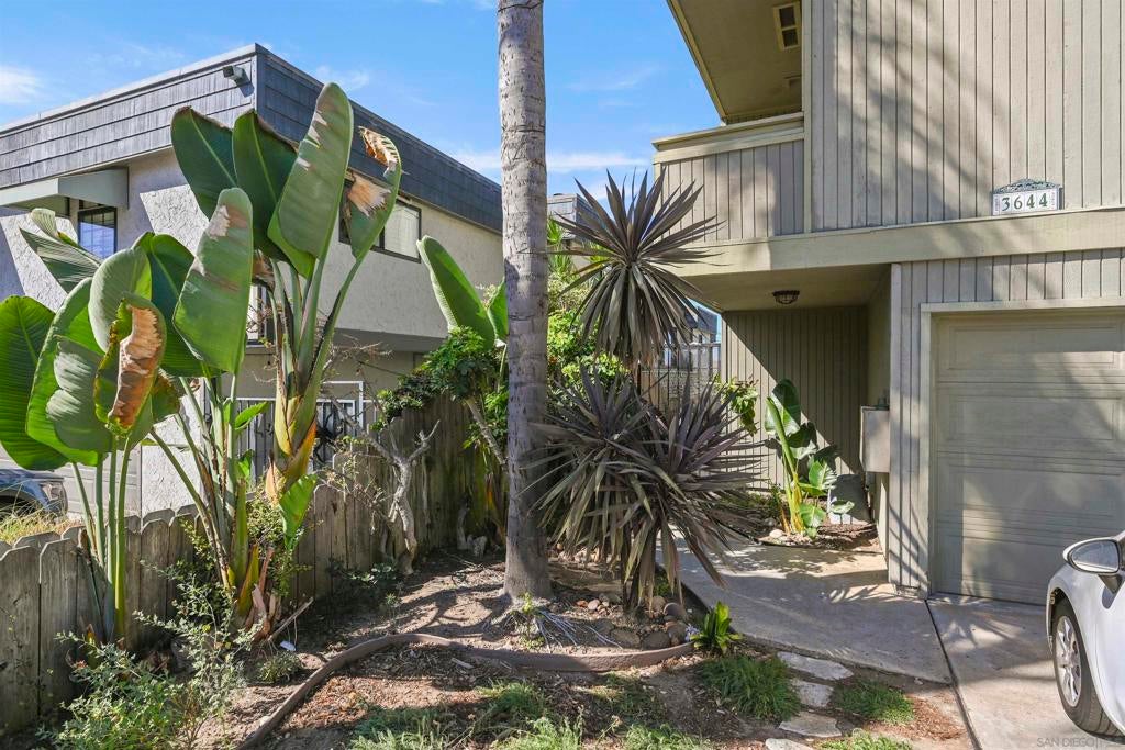 3644 Villa Terrace Apt #2
