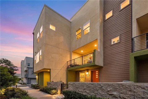 1635 W Lincoln Avenue Unit 103, Anaheim, CA 92801 - MLS#: DW26201893