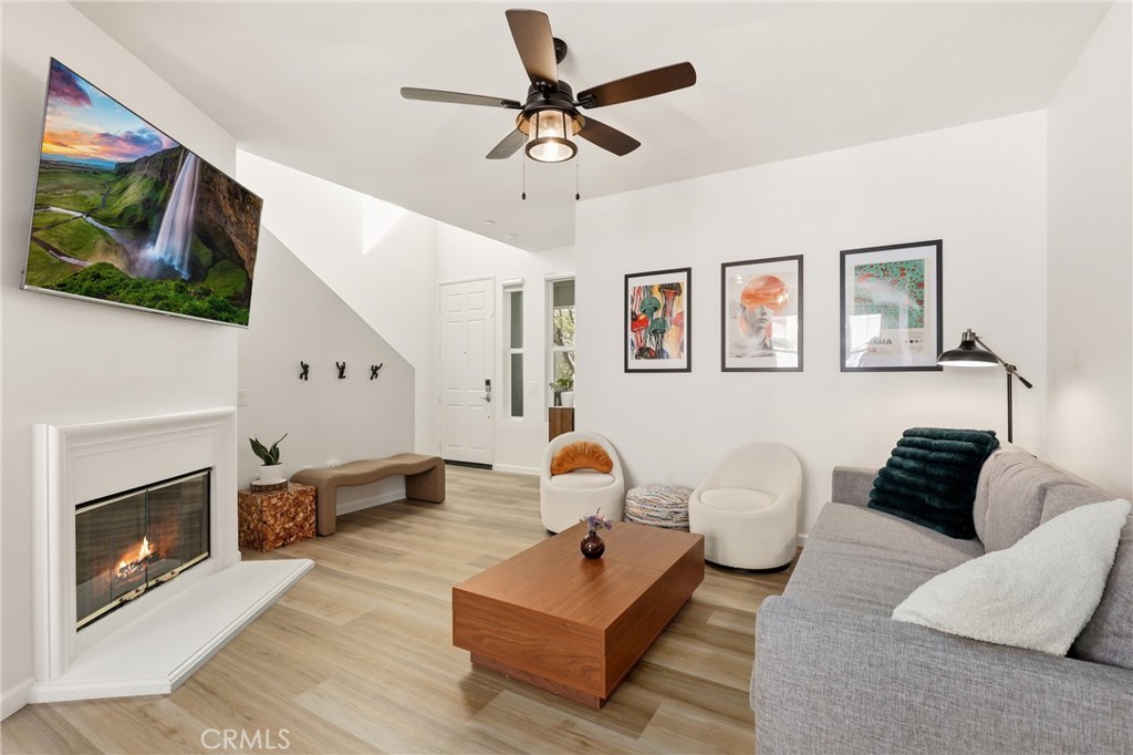 52 Valmont Way