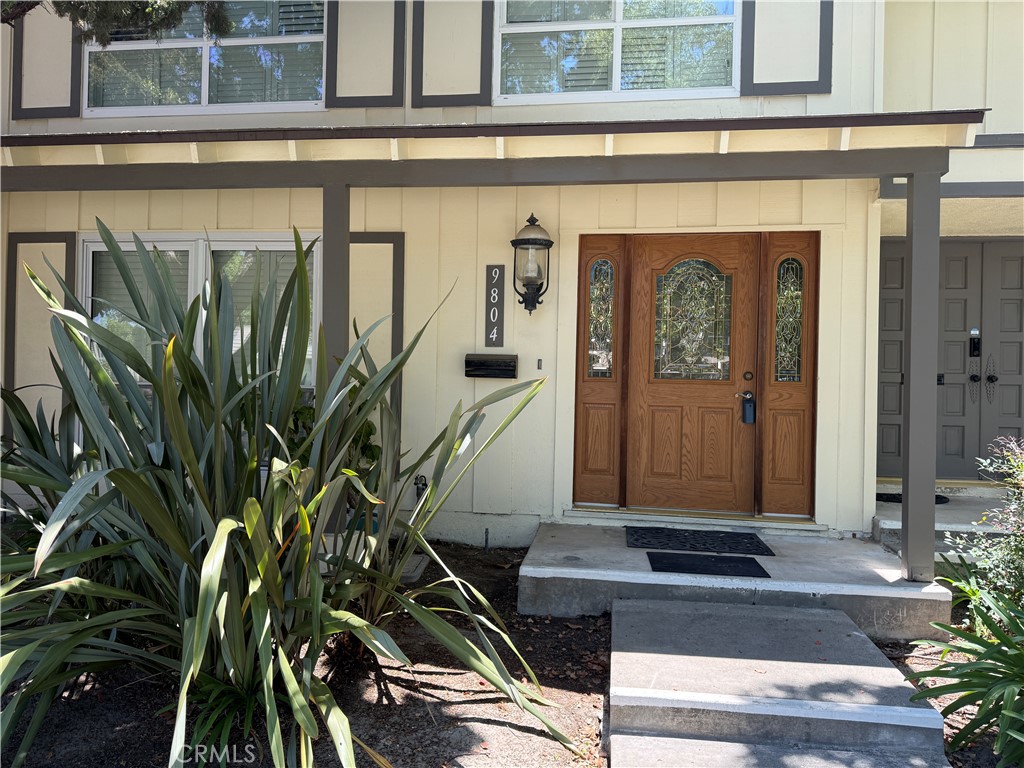 9804 Via Sonoma