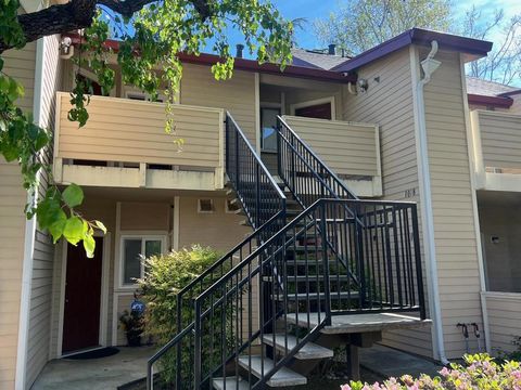 Photo of 1018 Cedar Gables Drive, San Jose, CA 95118 (MLS # ML82039178)