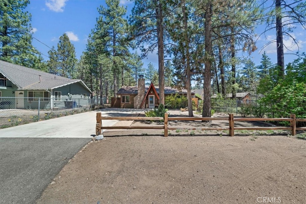 1004 Wendy Avenue