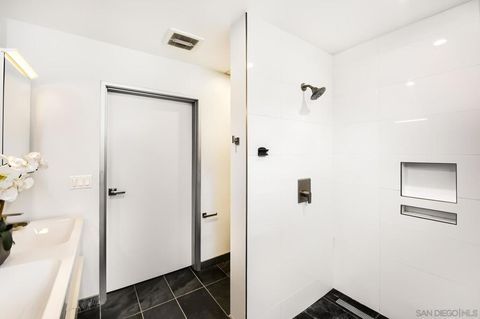 Tiny photo for 5725 Soledad Mountain RD, La Jolla, CA 92037 (MLS # 260013634SD)