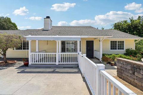 4464 Maple Ave La Mesa CA 91941