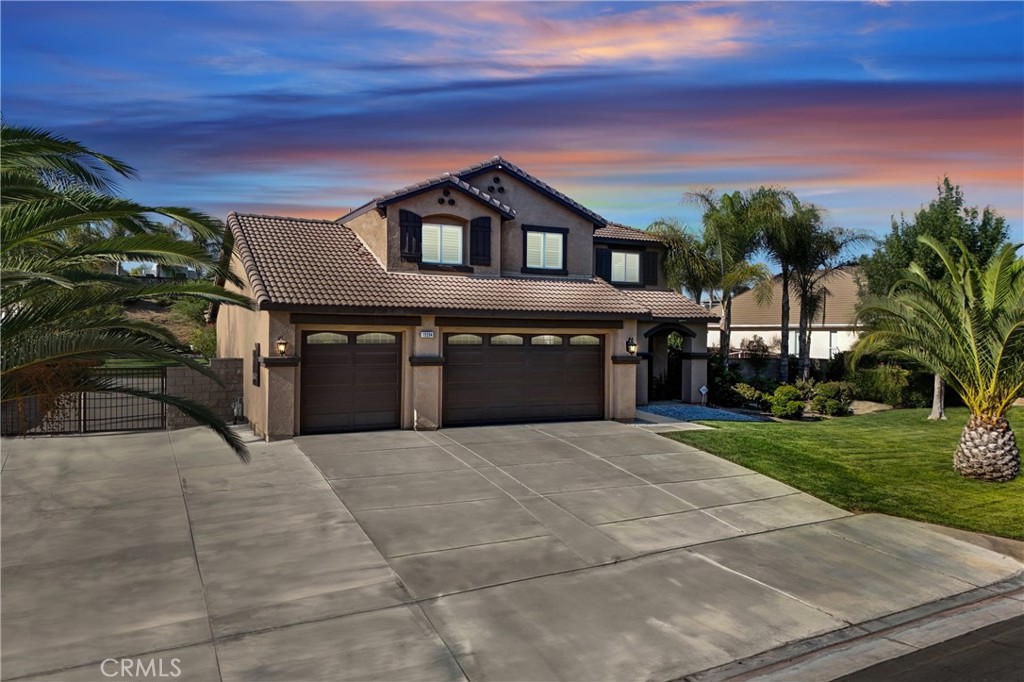 19394 Rocky Summit Drive