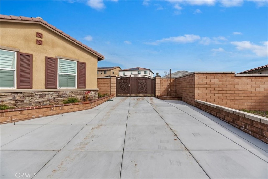 25858 Oak Springs Court