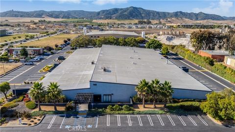 Tiny photo for 143 Suburban Road, San Luis Obispo, CA 93401 (MLS # SC25216210)