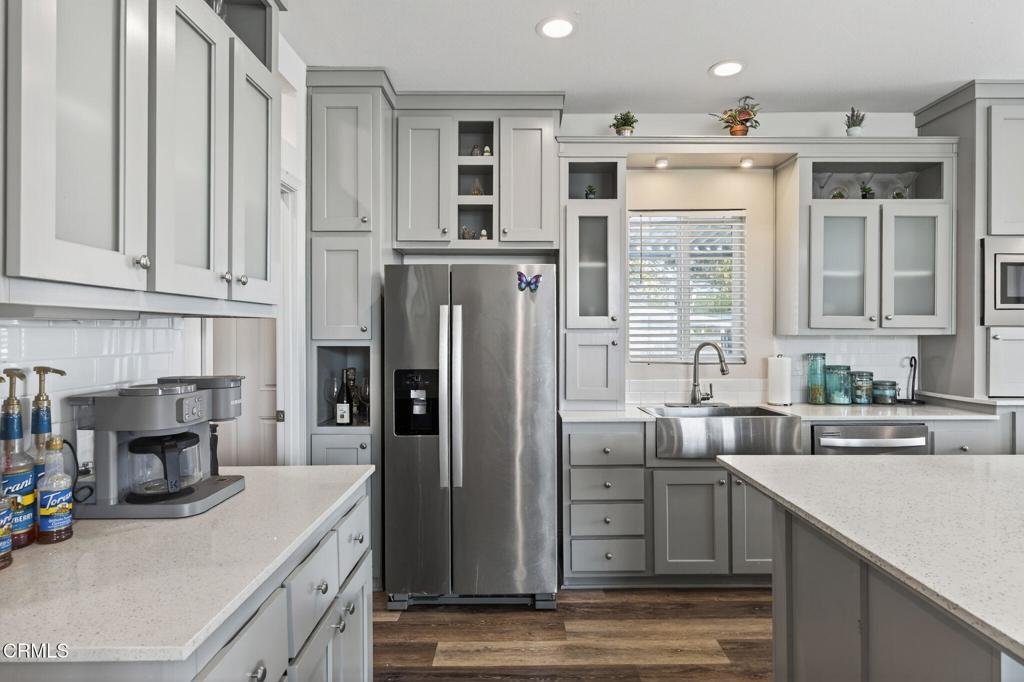 Imperial Oxnard MHP - 037004 - Manufactured In Park