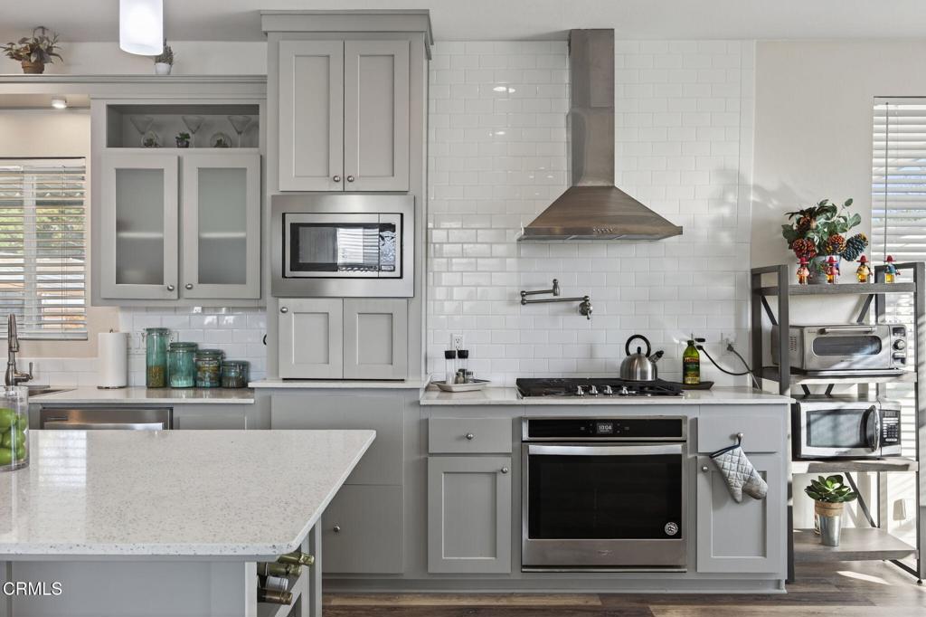 Imperial Oxnard MHP - 037004 - Manufactured In Park