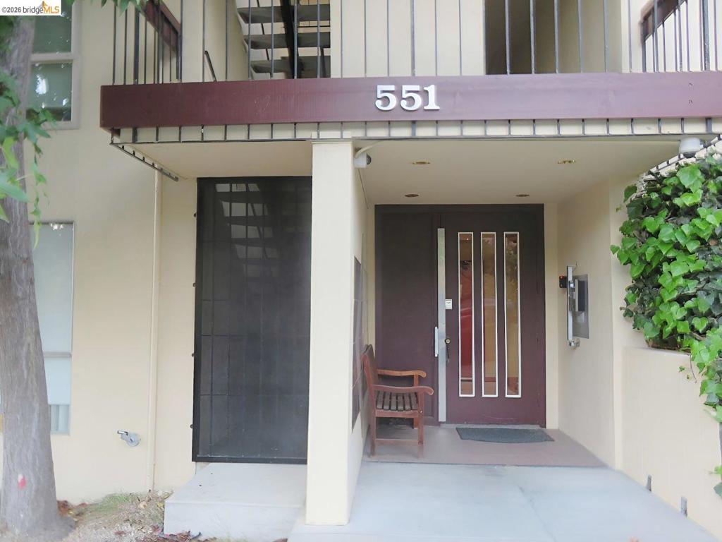 551 Jean St 410
