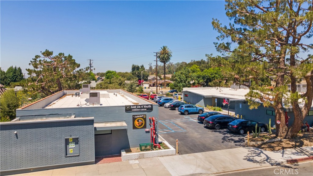 1269 N Park