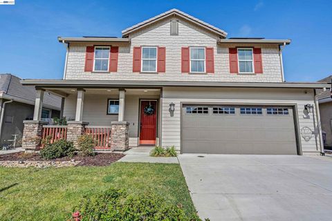Photo of 1589 Friendly St, Manteca, CA 95337 (MLS # 41141239)