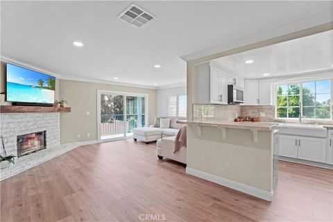 Tiny photo for 308 S Cabrillo Avenue #3, San Pedro, CA 90731 (MLS # SB25114565)