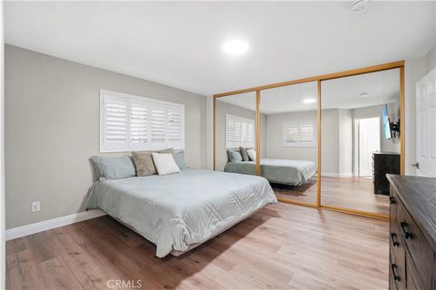 Tiny photo for 308 S Cabrillo Avenue #3, San Pedro, CA 90731 (MLS # SB25114565)