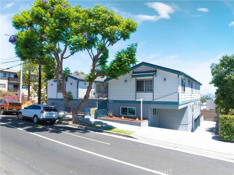 Tiny photo for 308 S Cabrillo Avenue #3, San Pedro, CA 90731 (MLS # SB25114565)