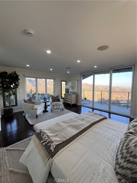 Photo of 6960 Pacific View Drive, Los Angeles, CA 90068 (MLS # PW26214599)
