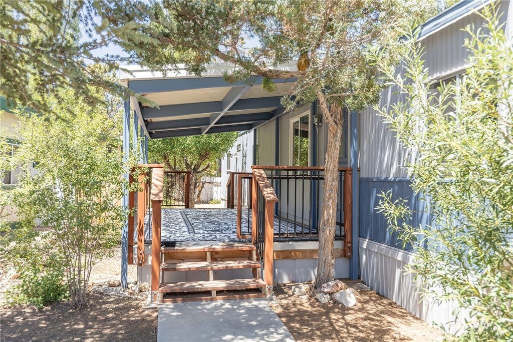 391 Montclair Drive 9