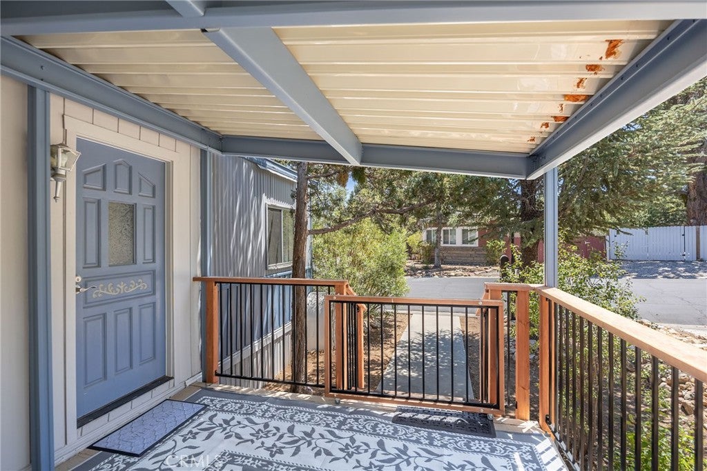 391 Montclair Drive 9