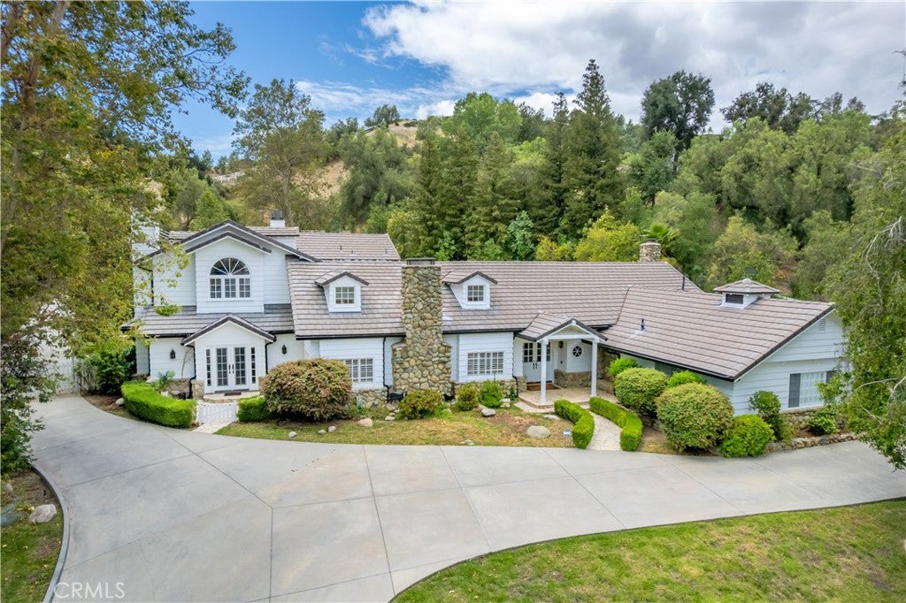 24232 LONG VALLEY Road