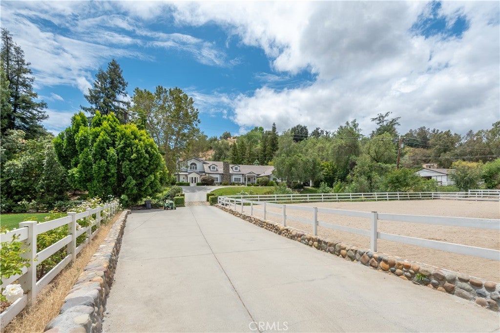 24232 LONG VALLEY Road