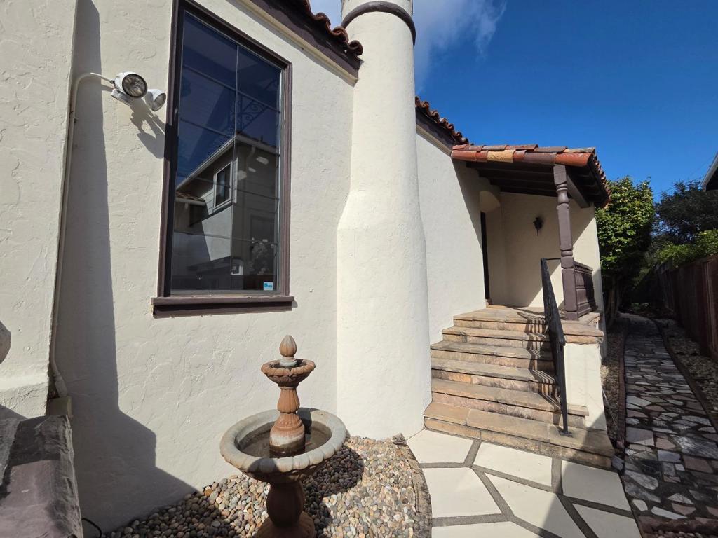 310 Palm Avenue