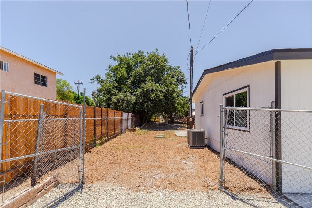 21225 Victorian