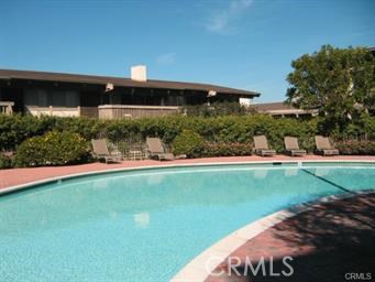 6542 Ocean Crest Drive C211