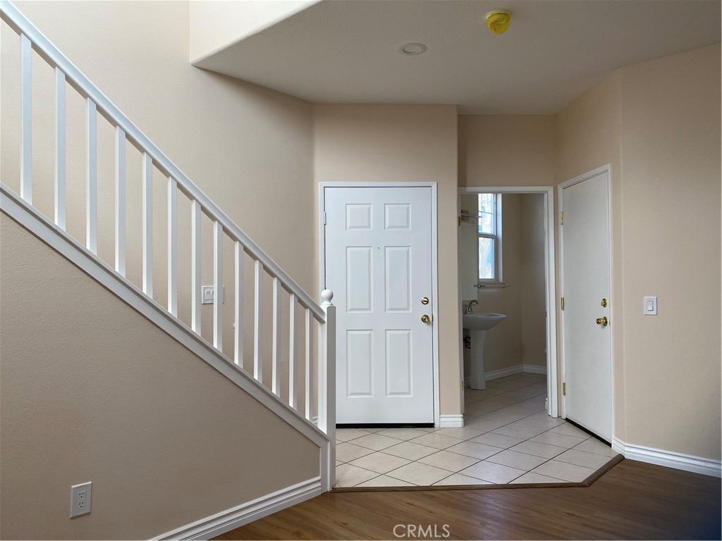 1724 Freeport Terrace