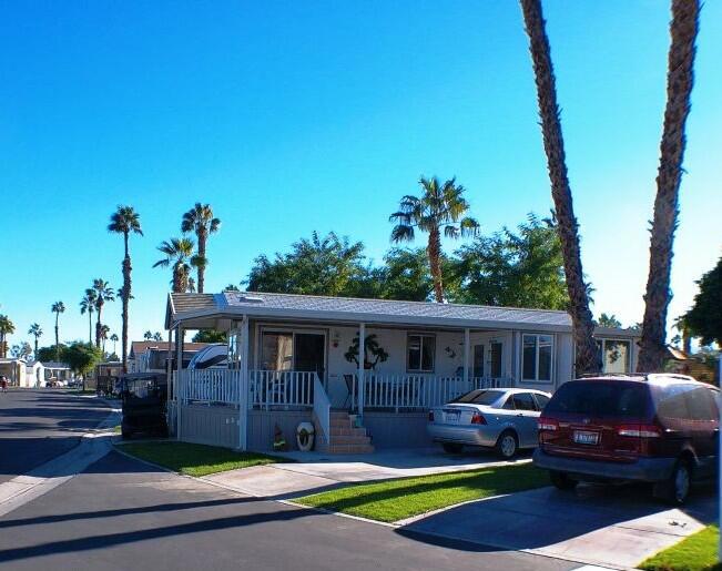 Rancho Casa Blanca - Manufactured In Park