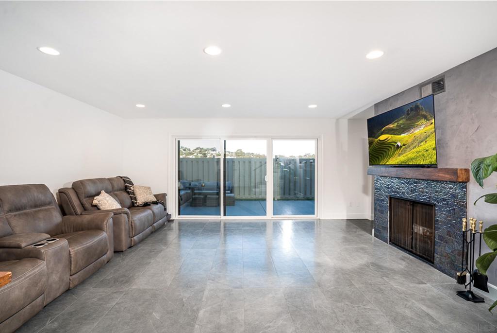 Carlsbad West - Residential