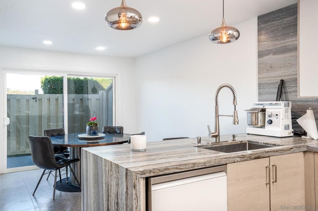 Photo of 4718 Amberwood Ct Ct, Carlsbad, CA 92008 (MLS # 250046028SD)